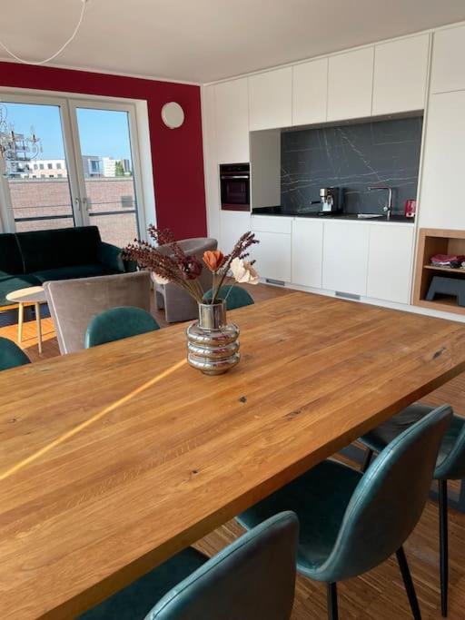 Penthouse-Wohnung Mit Flussblick Oldenburg Eksteriør billede
